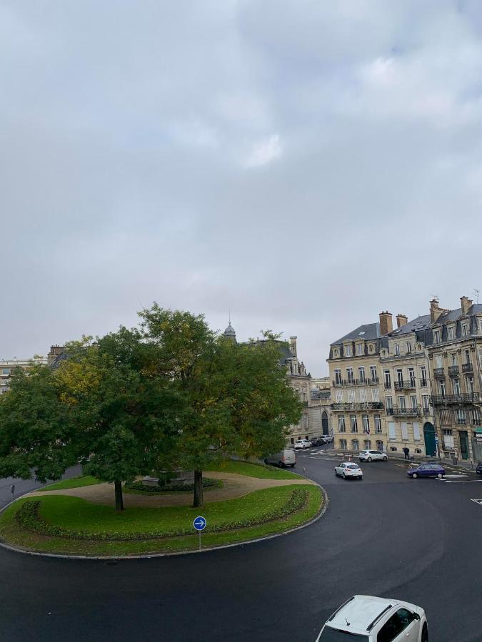 L'Aristide Apartment Reims Ngoại thất bức ảnh